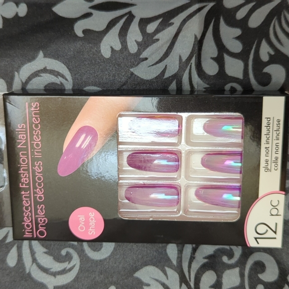 2 pk Iridescent Nails/Pink and Green - Picture 2 of 3